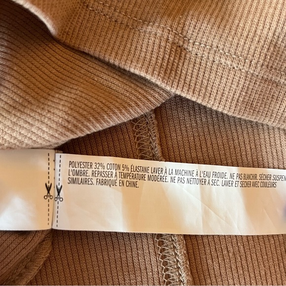 Forever 21 Tank Top - Size M - Picture 5 of 5